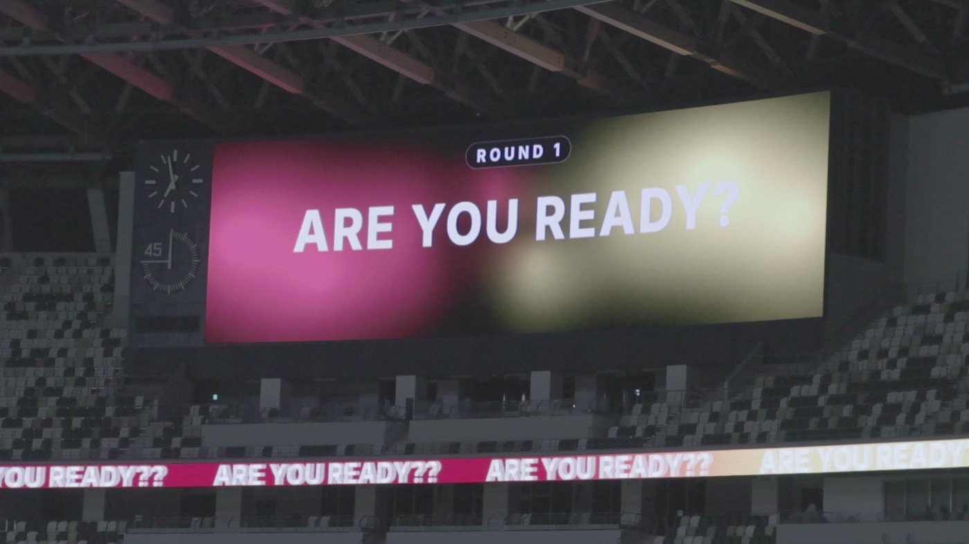 ARE YOU READY? メインとリボンが同時に切り替わる